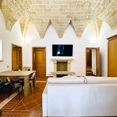 Casa Ginevra, Private Garage Apartament *