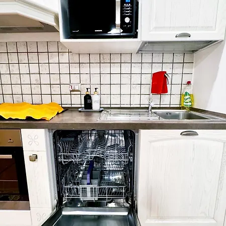 Апартаменты Casa Ginevra, Private Parking *