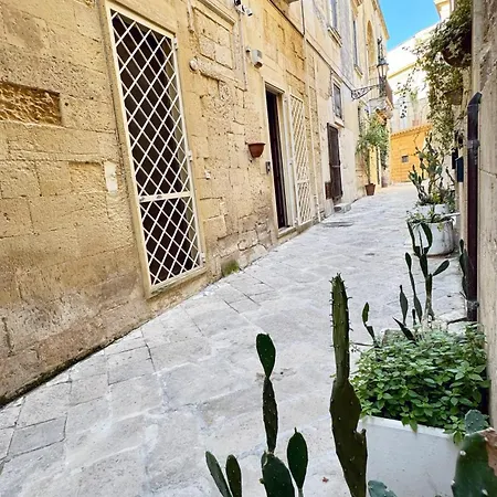 Casa Ginevra, Private Parking Апартаменты